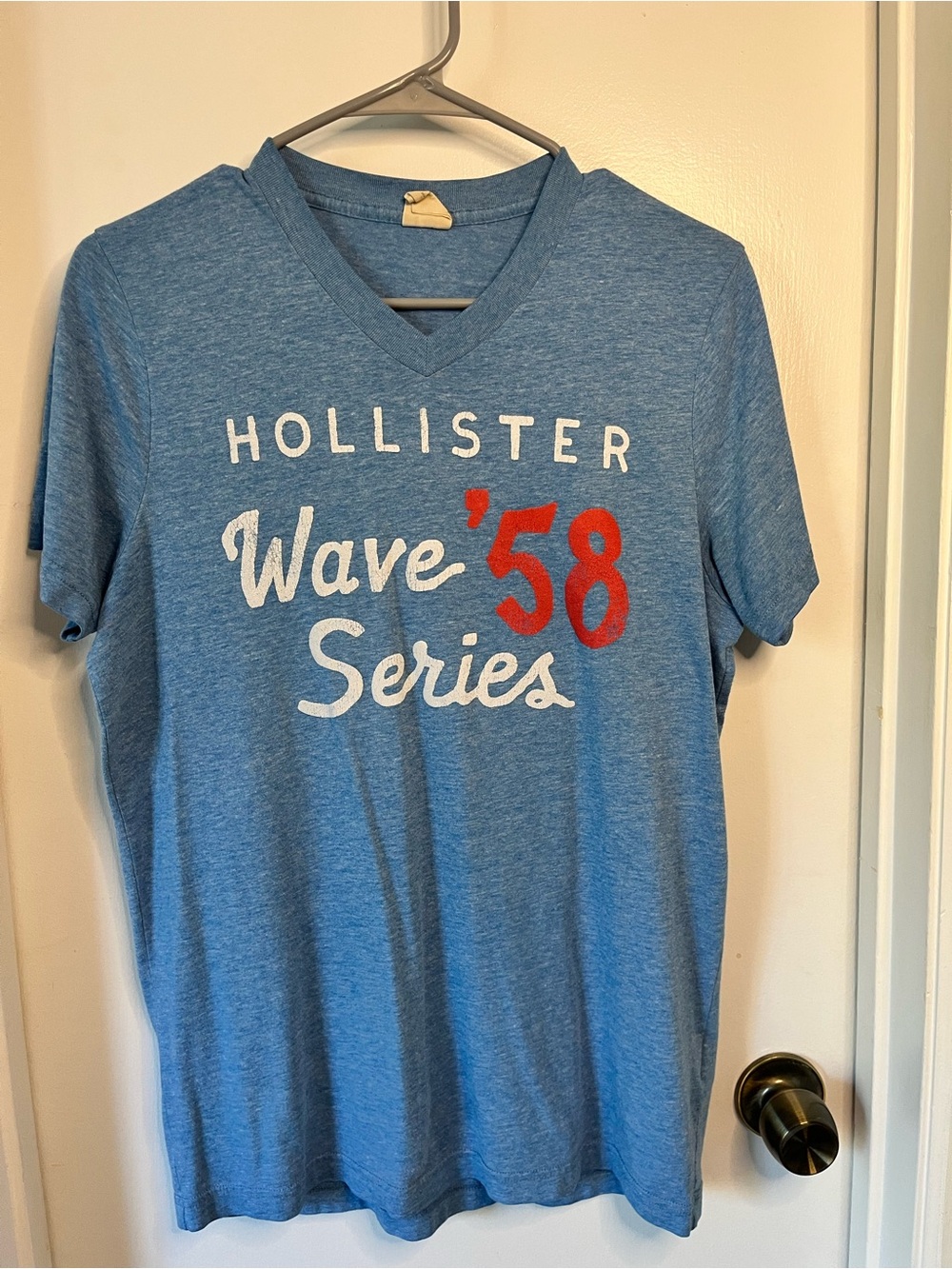 Hollister Blue Heather Graphic V-Neck Tee with White and Red Print